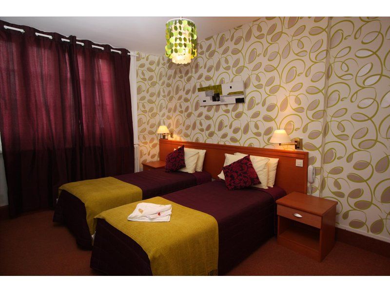 Hotel Raymond 4 Toulouse Bilik gambar